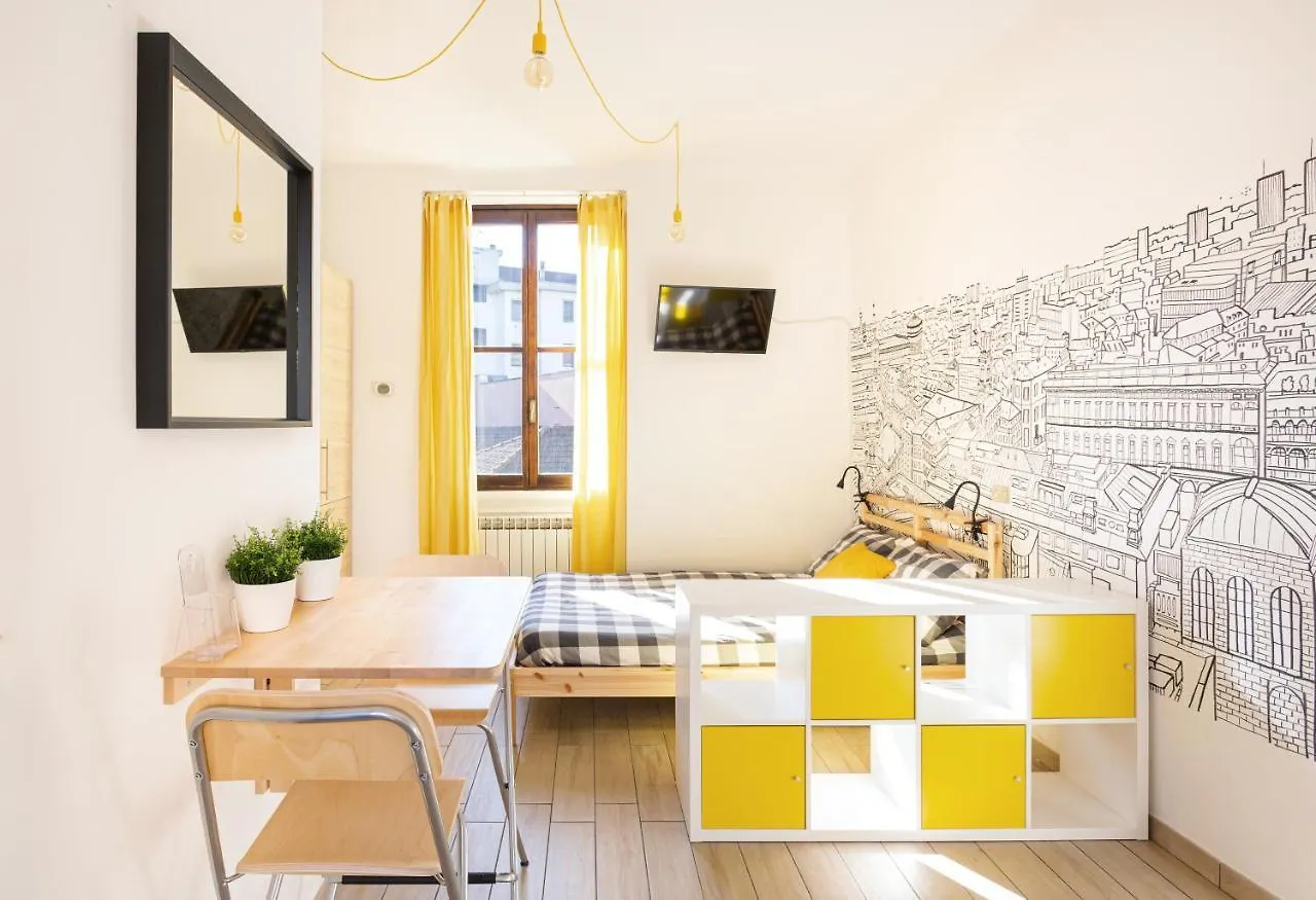 A Yellow Touch - Modern Studio In Isola Milano Apartamento